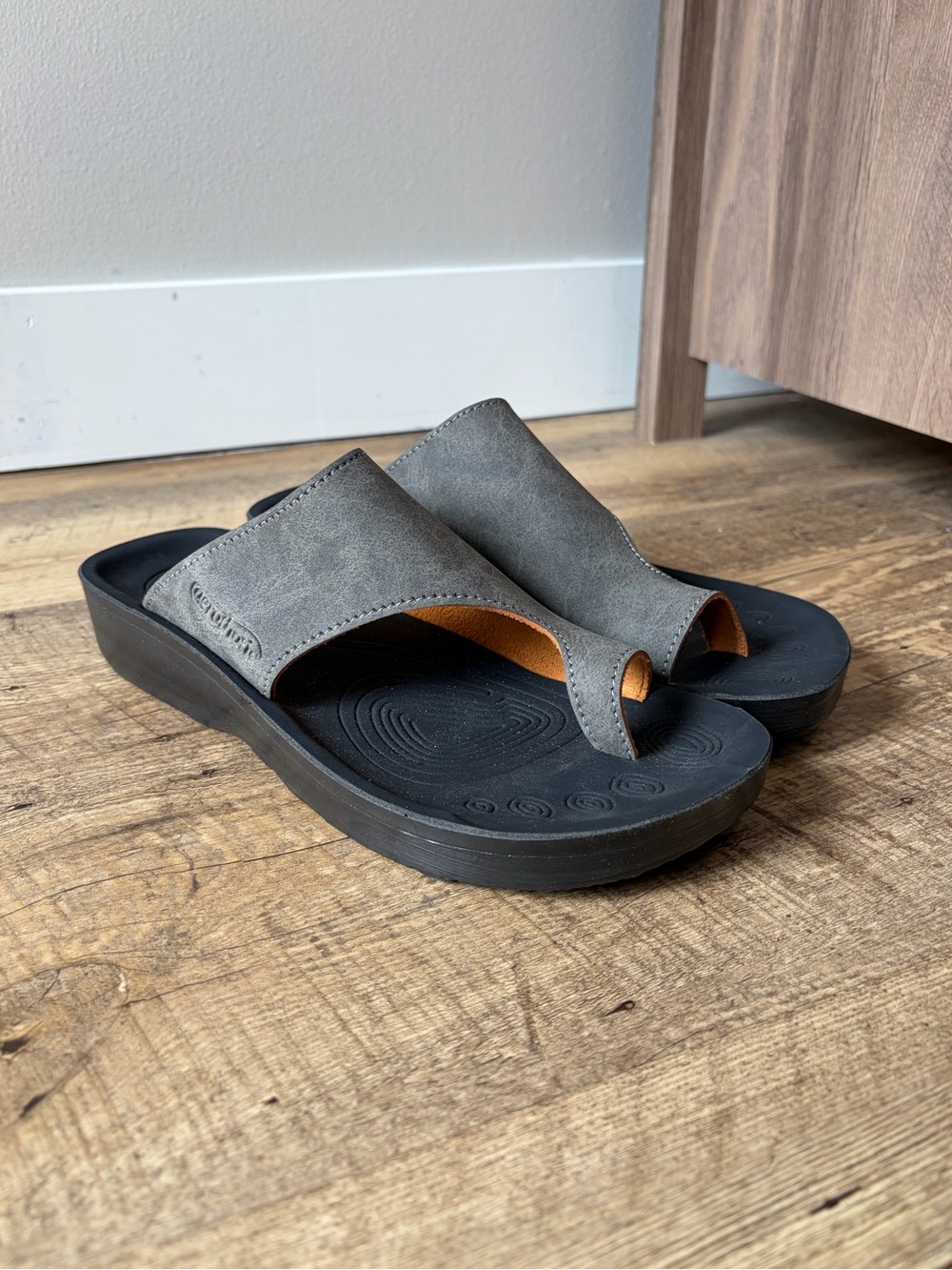 Aerothotic Regan Arch Support Flip Flop Sandals Comfort Casual Summer Spring